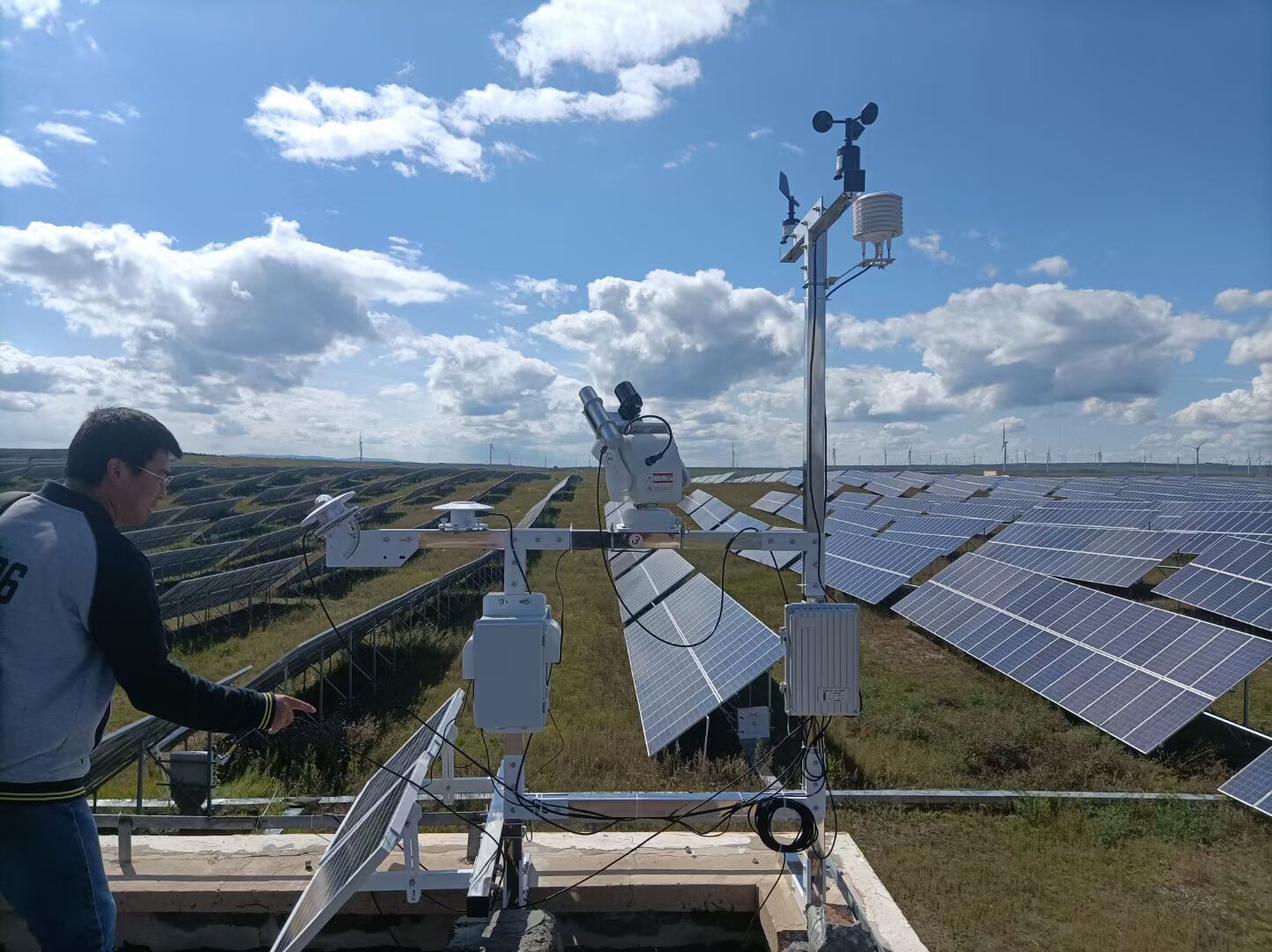 光(guāng)伏檢測氣象站