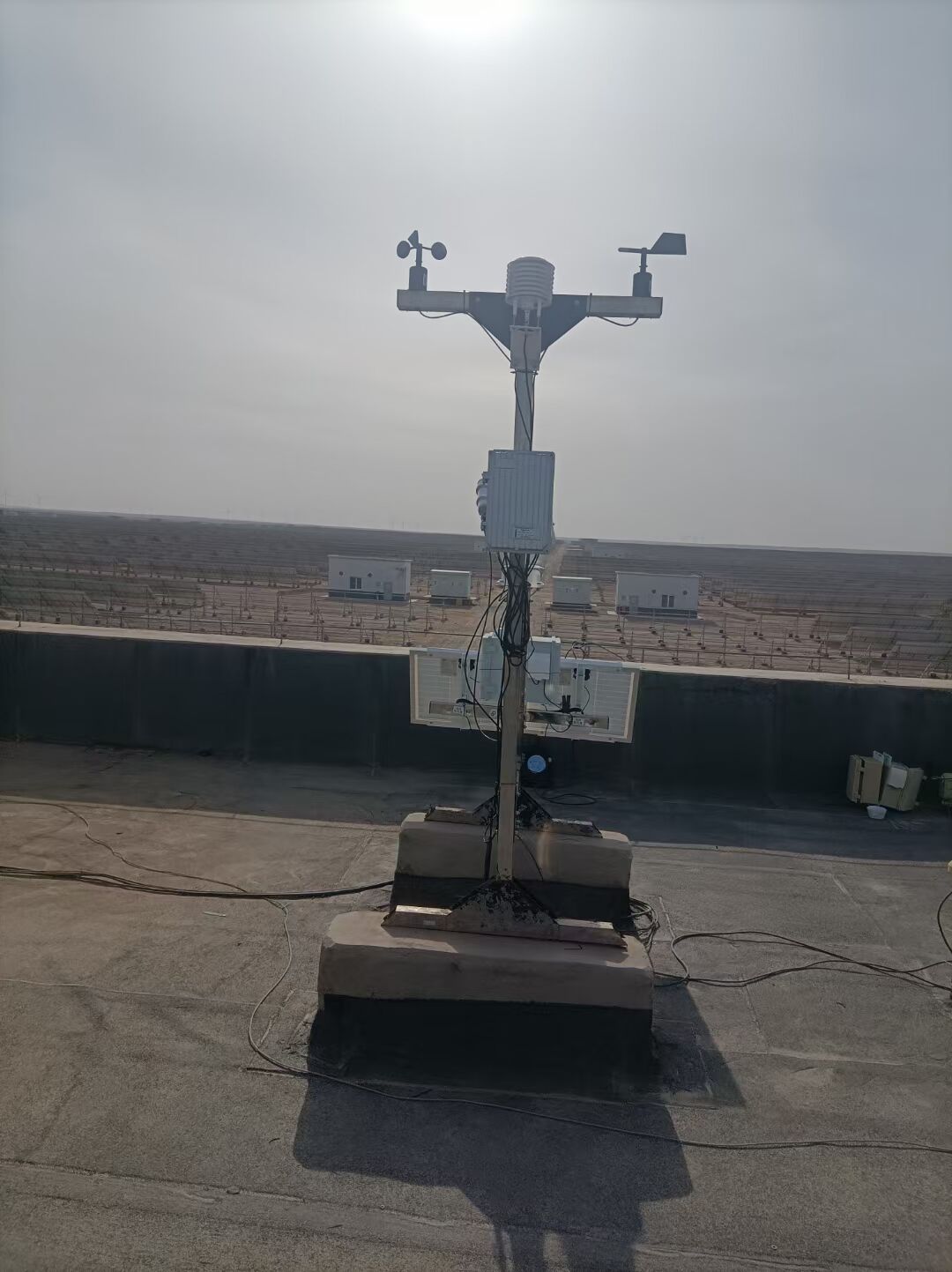 光(guāng)伏檢測氣象站